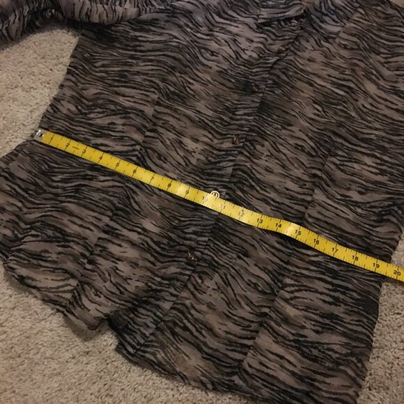 Made in Canada Sheer Animal Print Canadian Made Button Down Dress Shirt - Picture 13 of 16